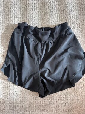 ORIGINAL LULULEMON FAST AND FREE SHORTS